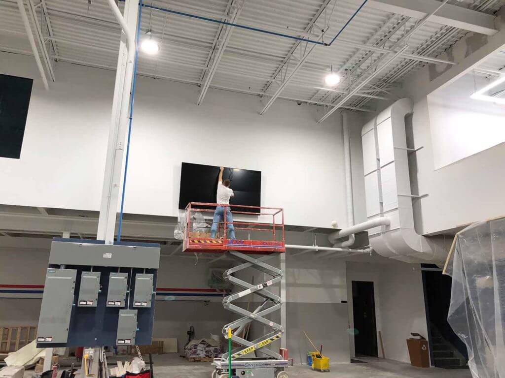 Industrial 4 into 1 screen setup installation 2